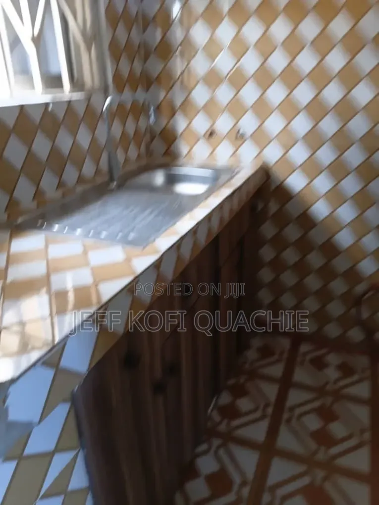 1bdrm Apartment in Quachie Estate, Special School Area for rent