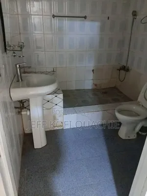 1bdrm Apartment in Quachie Estate, Special School Area for rent