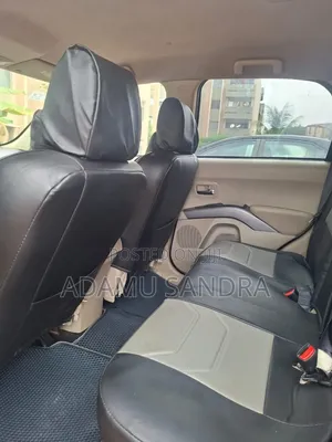 Mitsubishi Outlander 2010 Black