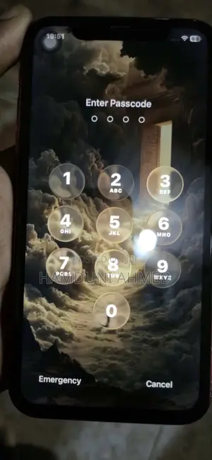 Apple iPhone 11 64 GB Red