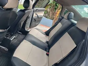 Volkswagen Passat 2000 Silver