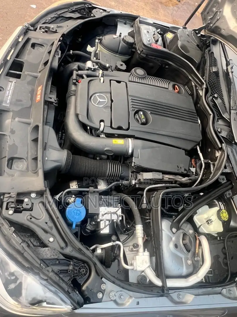 Mercedes-Benz C250 2014 Silver