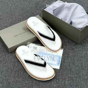 Evelyn's Unisex Fashion