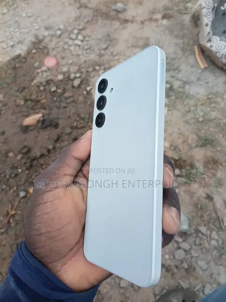 Samsung Galaxy A16 256 GB Gray