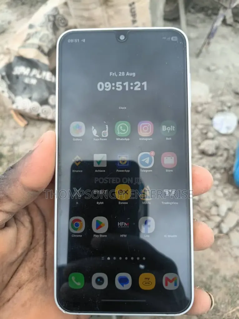 Samsung Galaxy A16 256 GB Gray