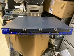Juniper SRX240 16xGigabit Port  Gateway Router (Router, VPN, Firewall