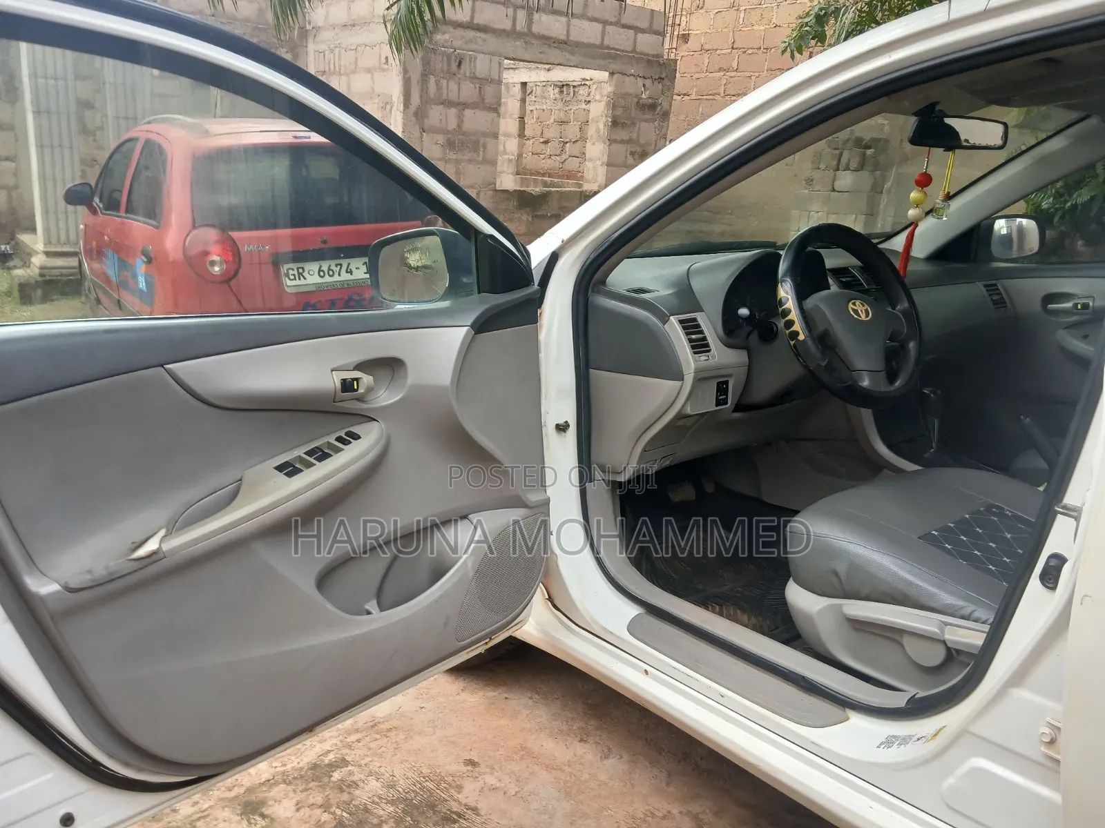 Toyota Corolla 2009 White