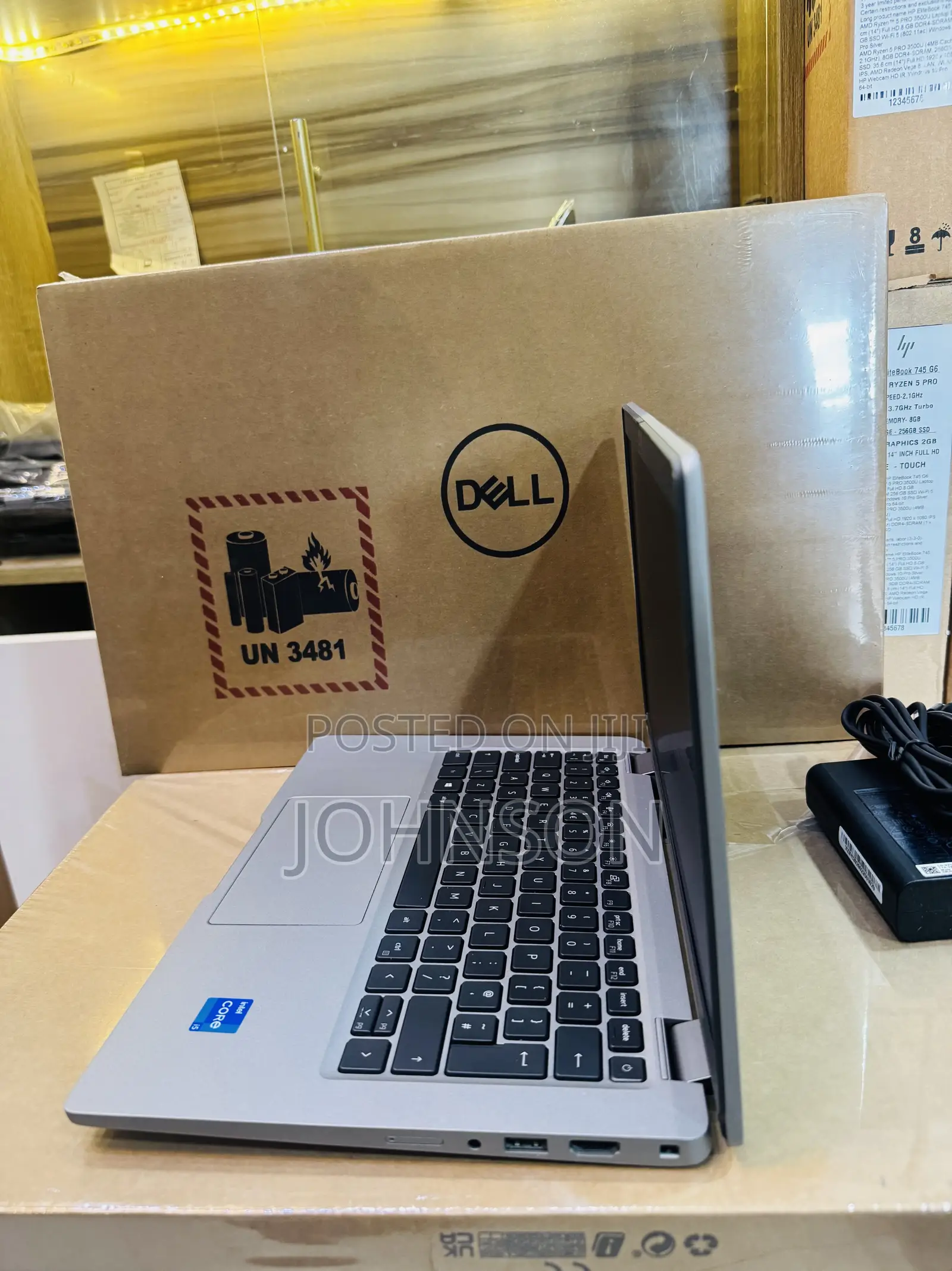 Laptop Dell Latitude 5320 16GB Intel Core i5 SSD 256GB