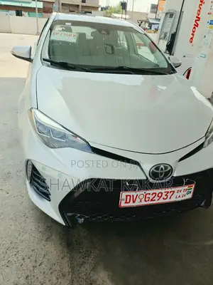 Toyota Corolla SE (1.8L 4cyl 2A) 2019 Silver