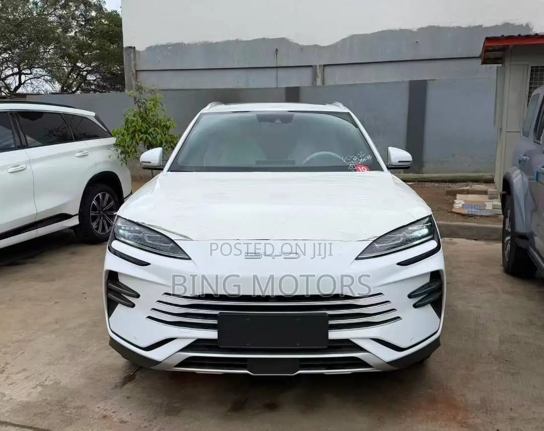 BYD Song Plus DM-i 2024 White