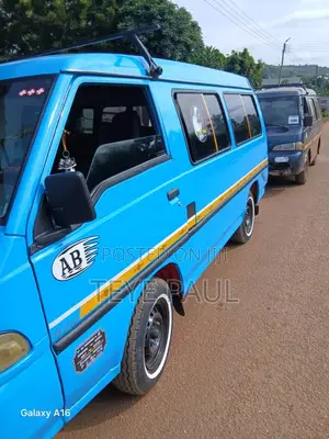 Hyundai H-100 2004 Blue