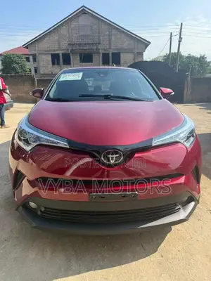 Toyota C-HR 2019 Red