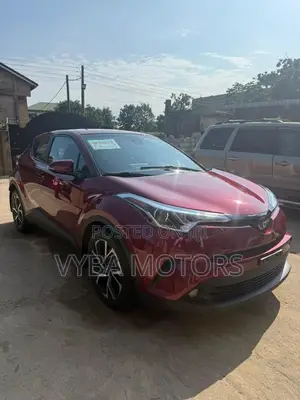 Toyota C-HR 2019 Red