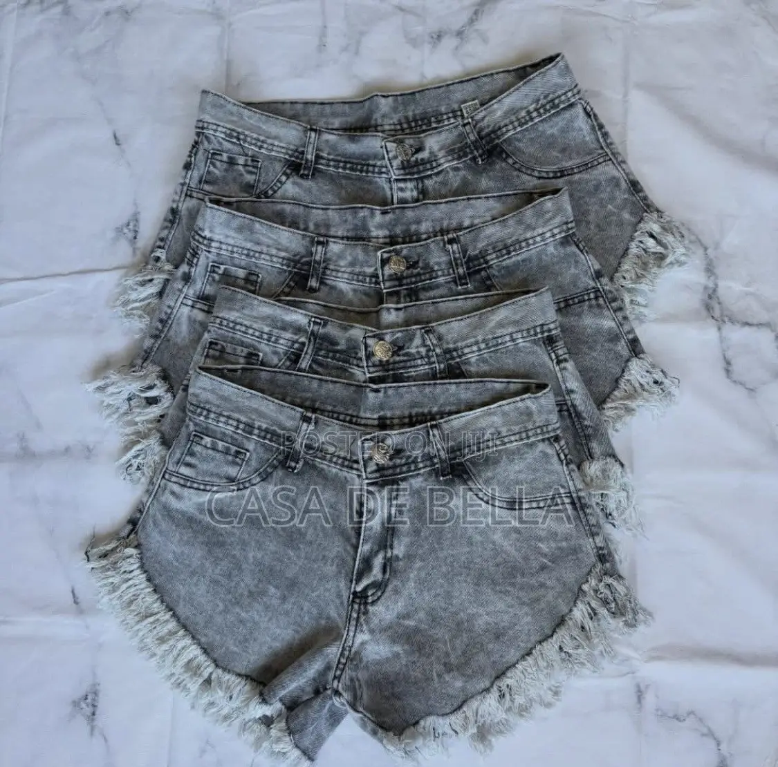 Short Jeans