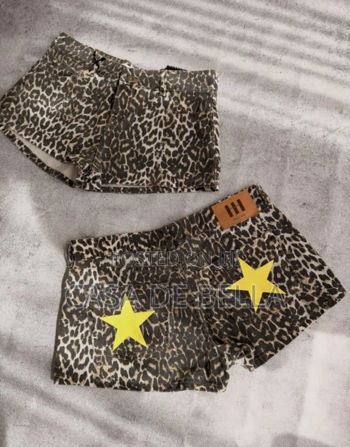Short Jeans