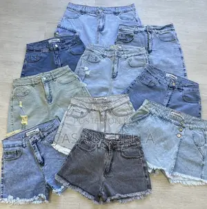Short Jeans