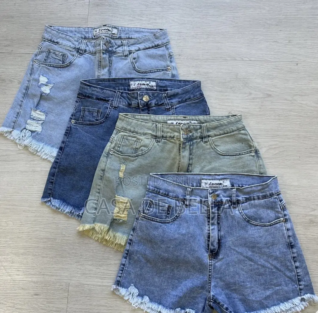 Short Jeans
