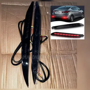 Hyundai Elantra 2014 to 2016 Back Bumper Reflector Led Available