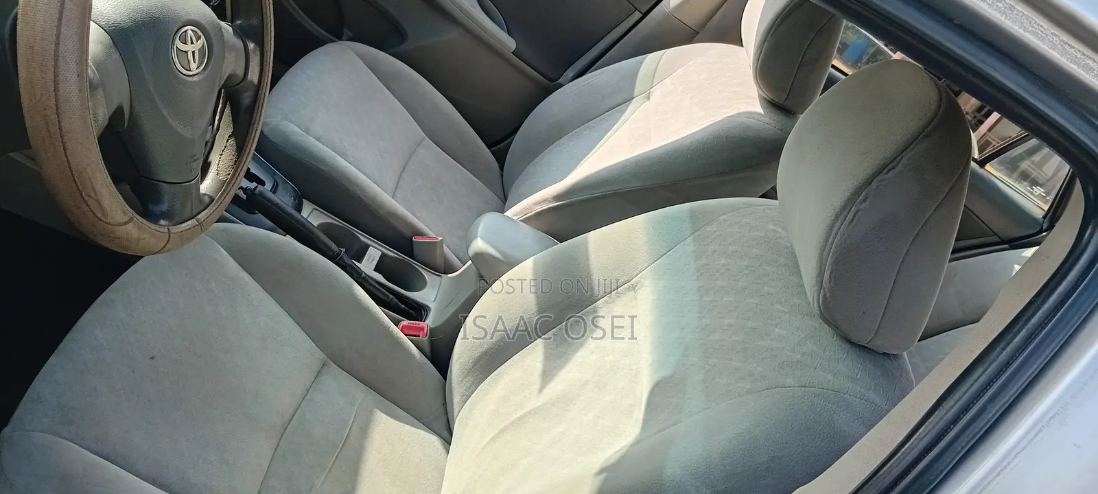 Toyota Corolla LE 4dr Sedan (1.8L 4 cyl 4A) 2009 Silver