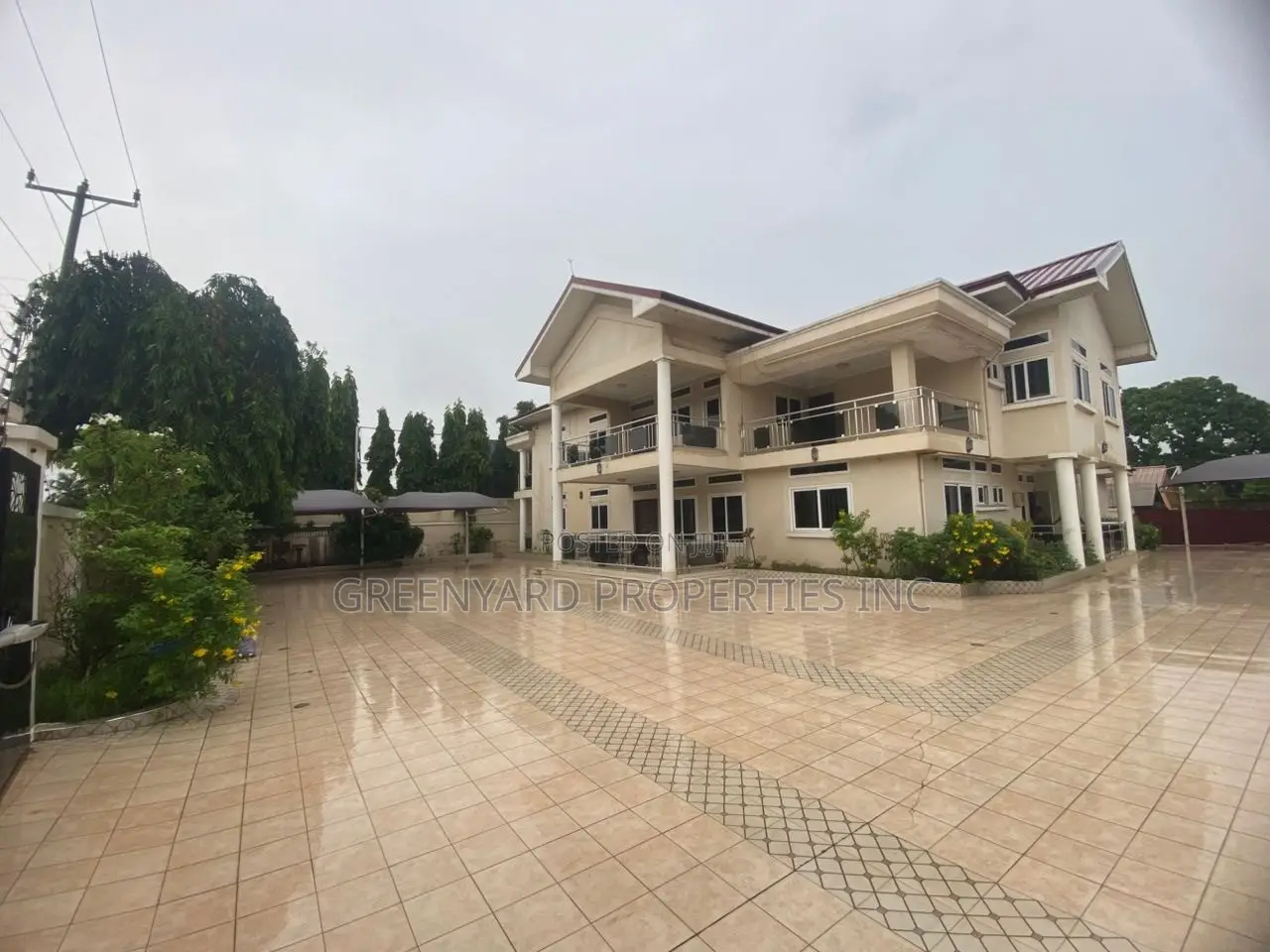 7bdrm House in East Legon for rent