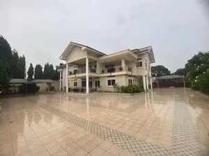 7bdrm House in East Legon for rent