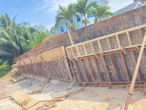 Colums/Lift Formwork/Scaffolds /Pillars