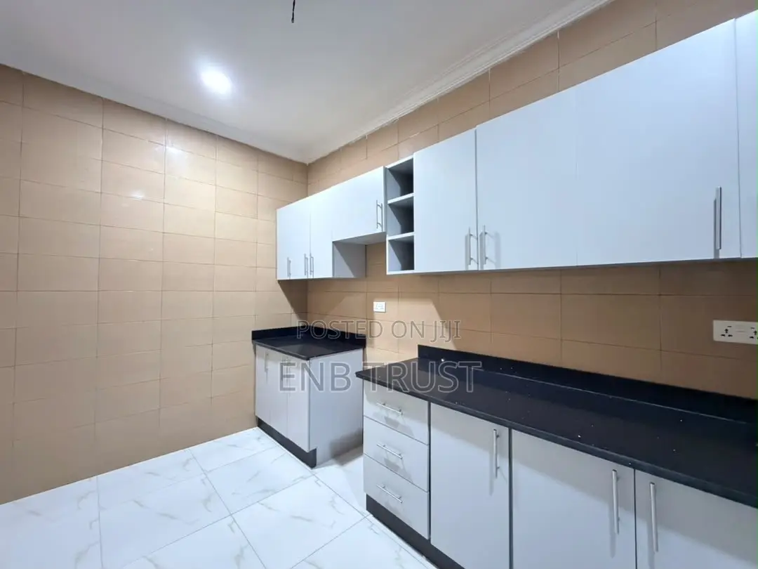 2bdrm Apartment in Obojo, Otano for rent