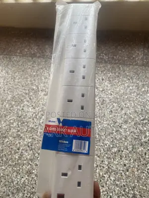 Wickes 6 Gang Socket Block Unwired(uk New)