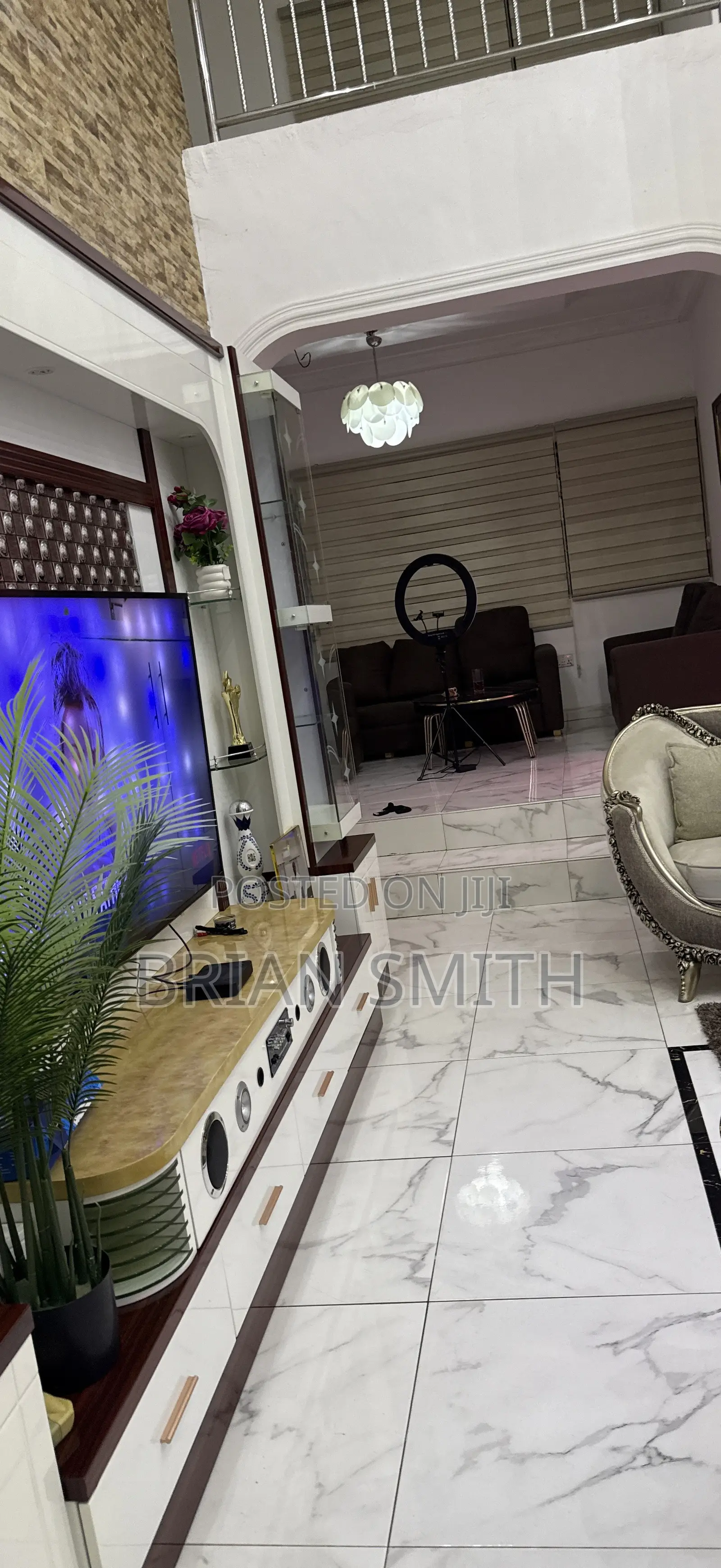 5bdrm Mansion in Millennium City for sale