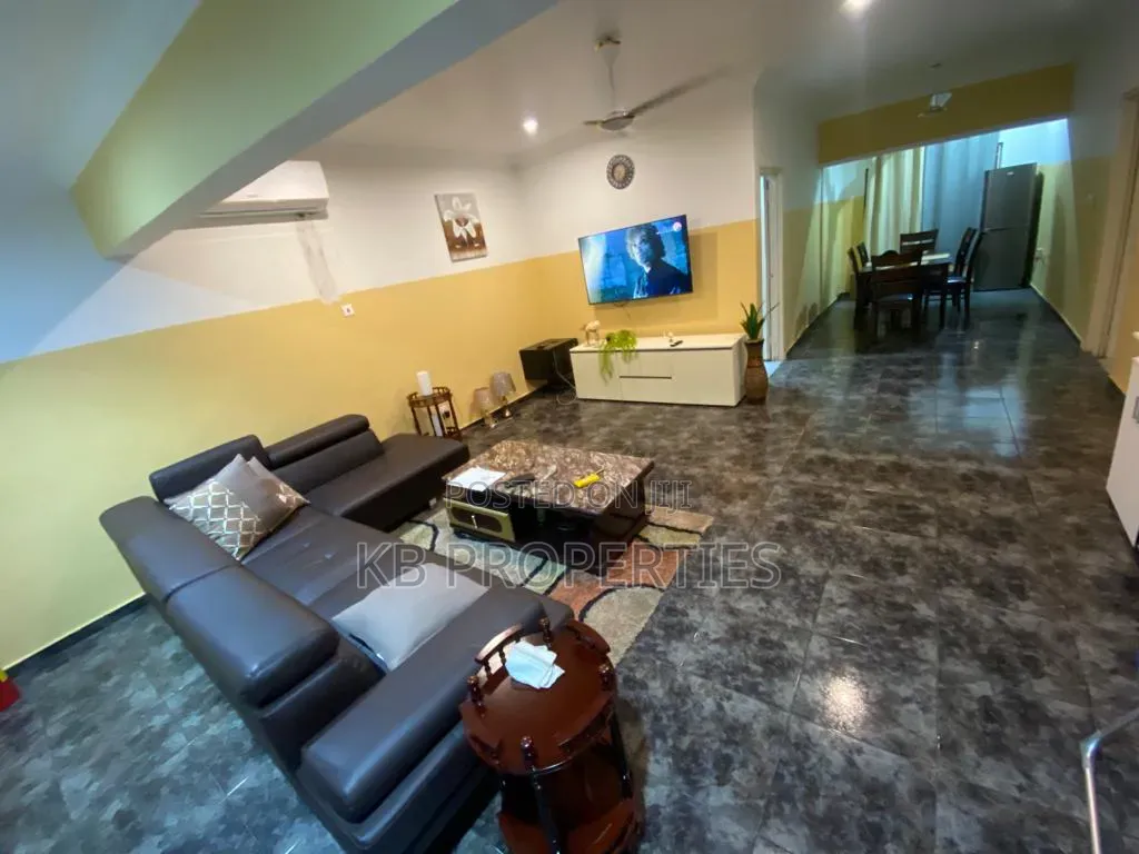 Furnished 5bdrm House in Kb Properties, Baatsona Total for rent