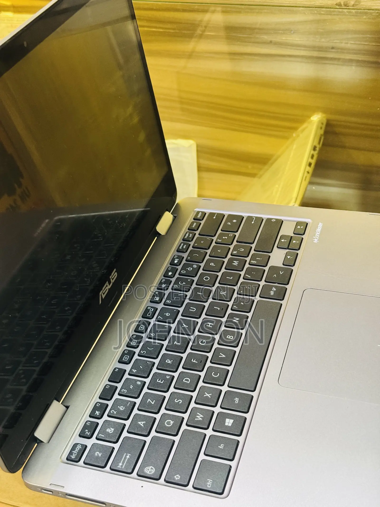 Laptop Asus VivoBook Flip 14 TP401CA 4GB Intel Pentium SSD 128GB