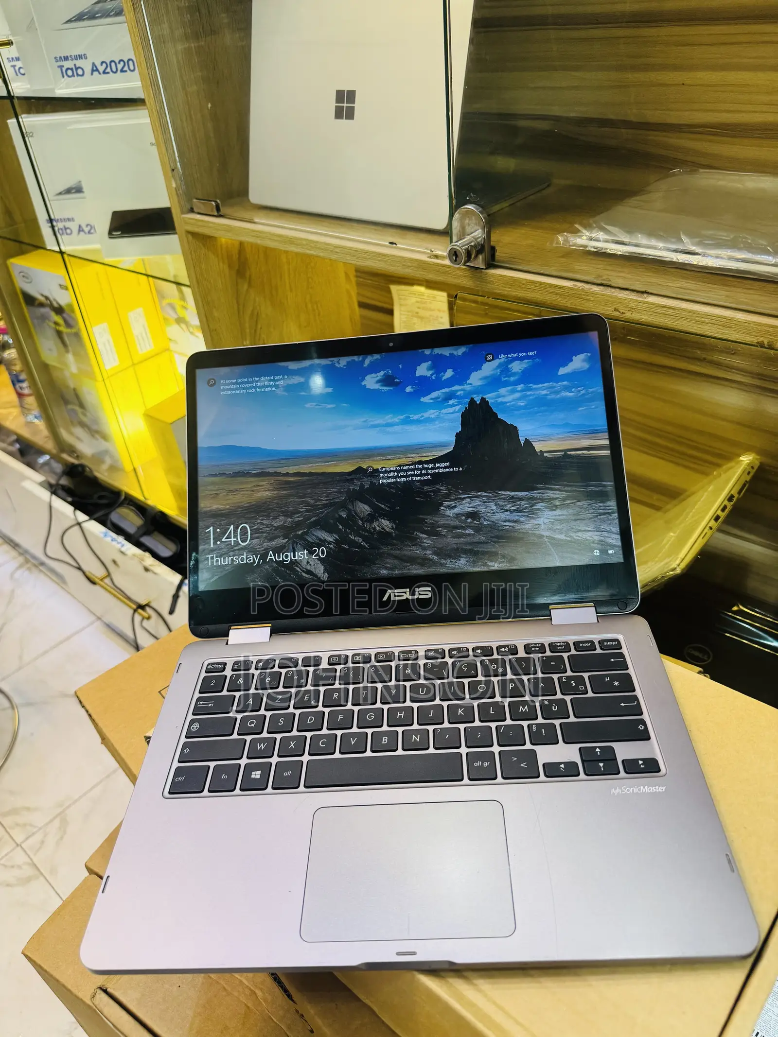 Laptop Asus VivoBook Flip 14 TP401CA 4GB Intel Pentium SSD 128GB