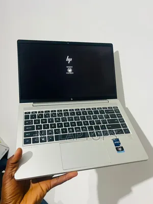 Laptop HP EliteBook 640 G9 8GB Intel Core i5 SSD 512GB