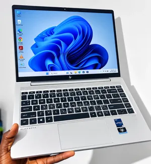 Laptop HP EliteBook 640 G9 8GB Intel Core i5 SSD 512GB