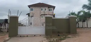 9bdrm Villa in Tech Ayeduase, Kumasi Metropolitan for sale