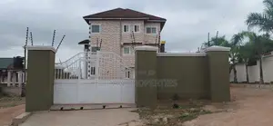 9bdrm Villa in Tech Ayeduase, Kumasi Metropolitan for sale