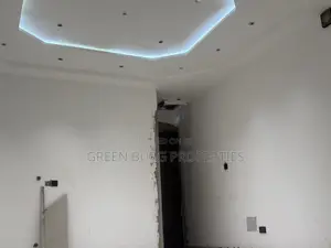 4bdrm House in Green, East Legon for sale