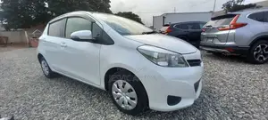 Toyota Vitz 2013 White