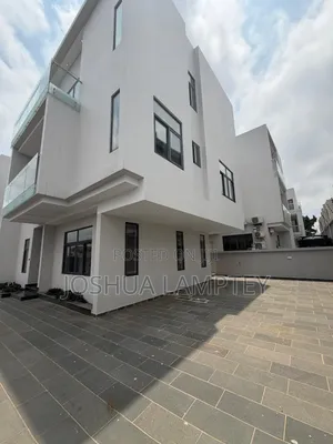 4bdrm House in East Legon A&C, A&C Mall Area for rent