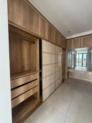 4bdrm House in East Legon A&C, A&C Mall Area for rent
