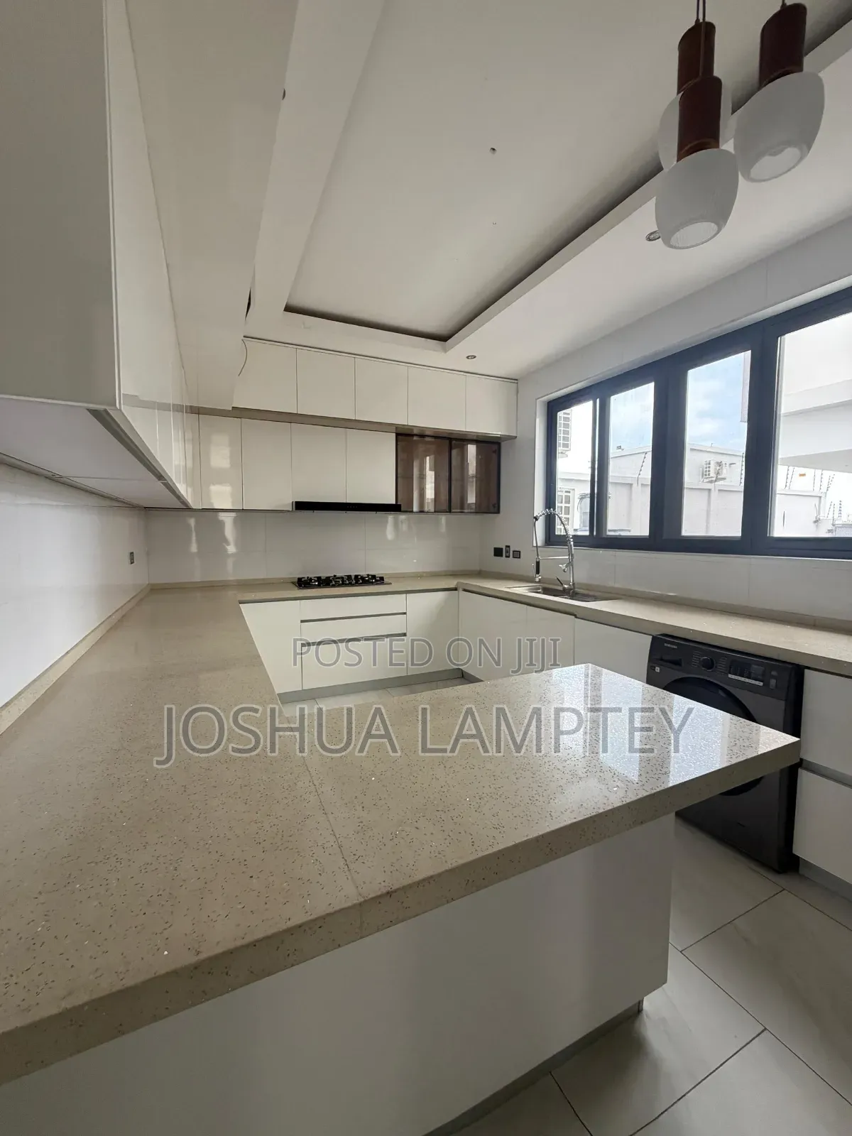 4bdrm House in East Legon A&C, A&C Mall Area for rent
