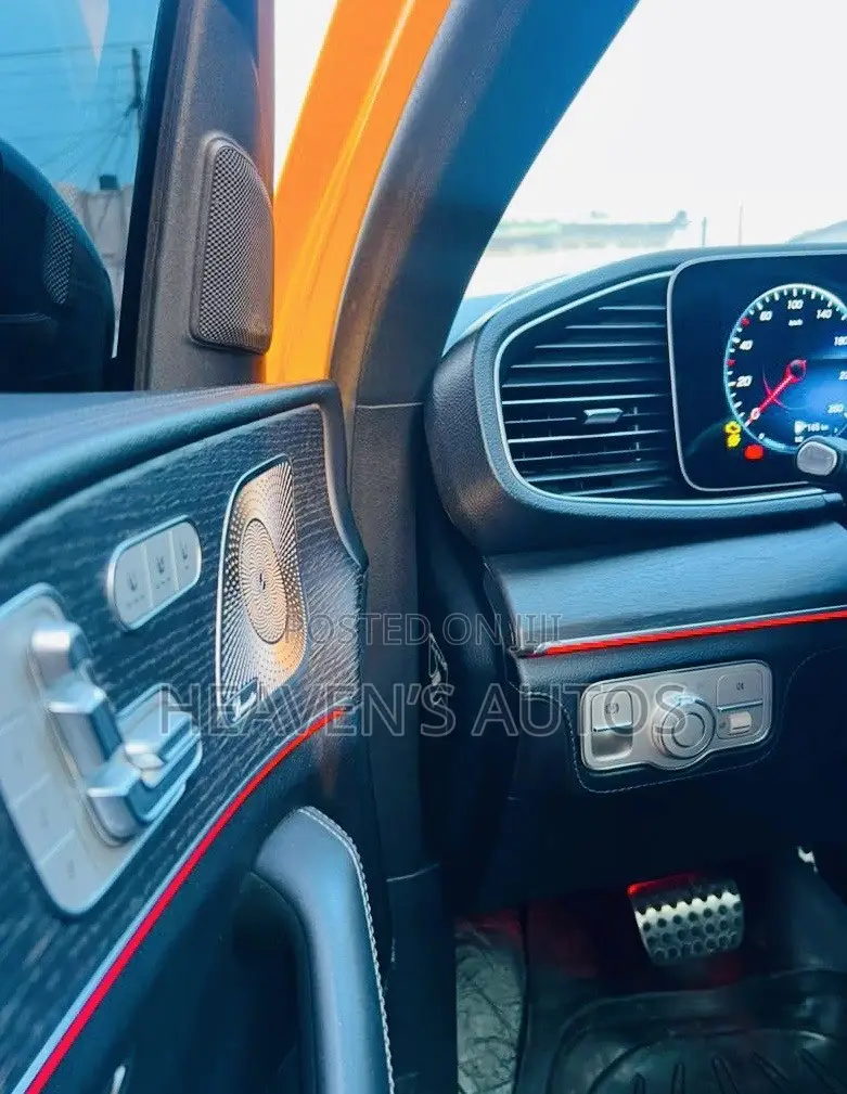New Mercedes-Benz GLE-Class AMG GLE 53 4MATIC 2022 Yellow