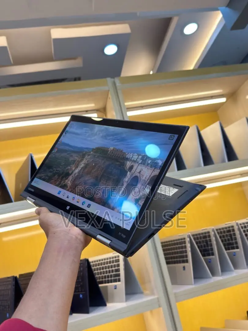 Laptop Lenovo ThinkPad X1 Yoga 8GB Intel Core i5 SSD 256GB