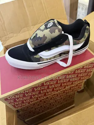 Vans Knu Skool