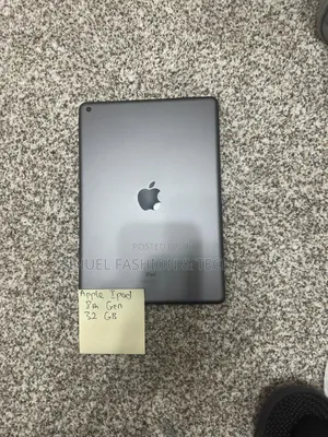 Apple iPad 10.2 (2020) Wi-Fi 32 GB Silver