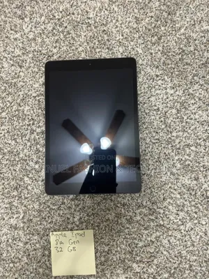 Apple iPad 10.2 (2020) Wi-Fi 32 GB Silver
