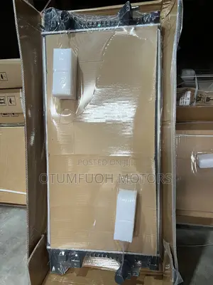 Ford F-150 2023 2024 2025 Radiator (Water Tank)