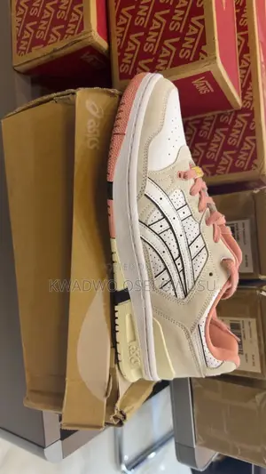 Asics Sneaker