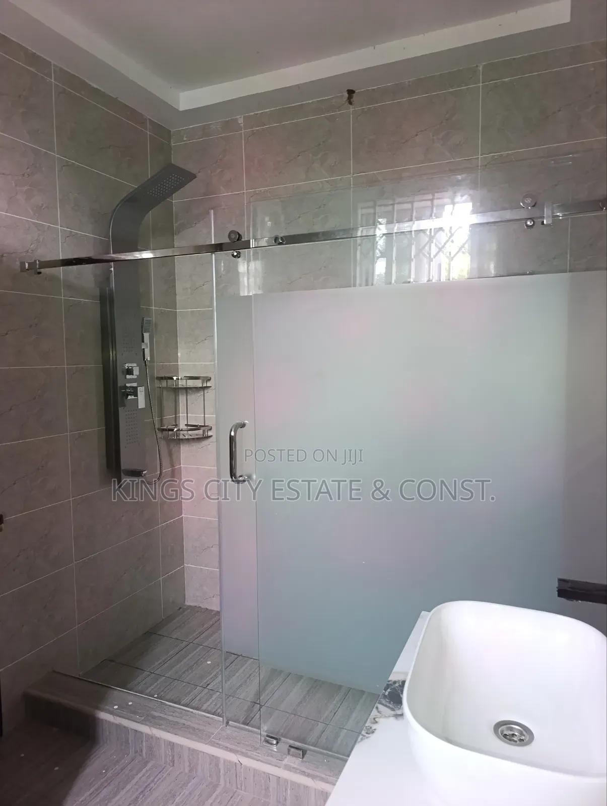 2bdrm Apartment in Kings City Estate., Papaye for rent