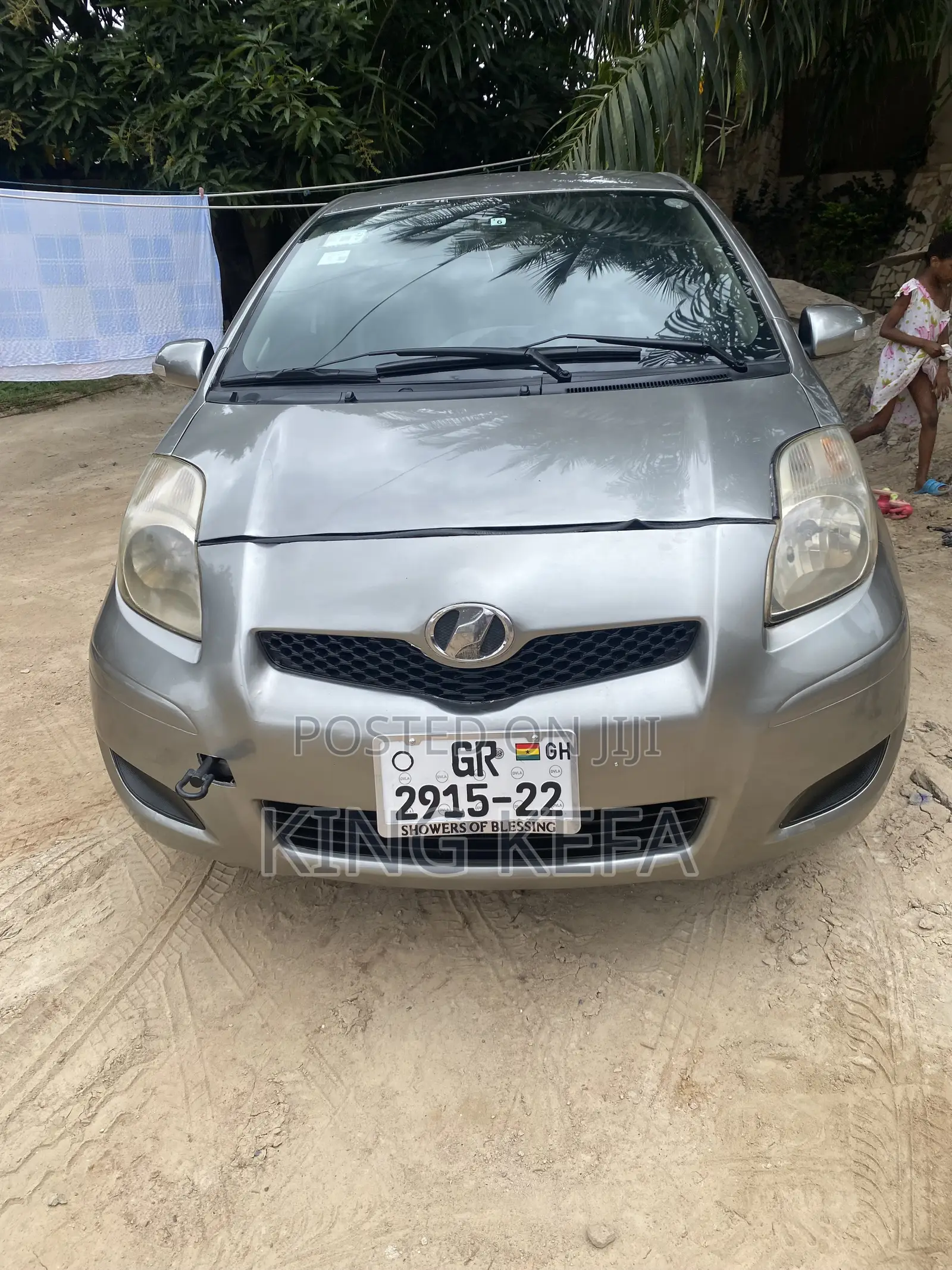 Toyota Vitz 1.3 AWD 5dr 2010 Silver